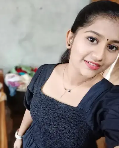 Escort In Cuncolim